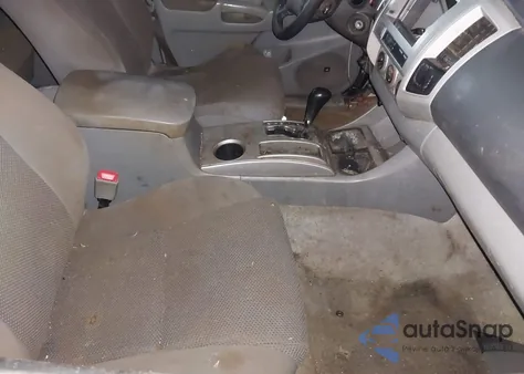 2010 Toyota Tacoma Base V6 z USA, uszkodzony, nr VIN 5TEMU4FN8AZ678349